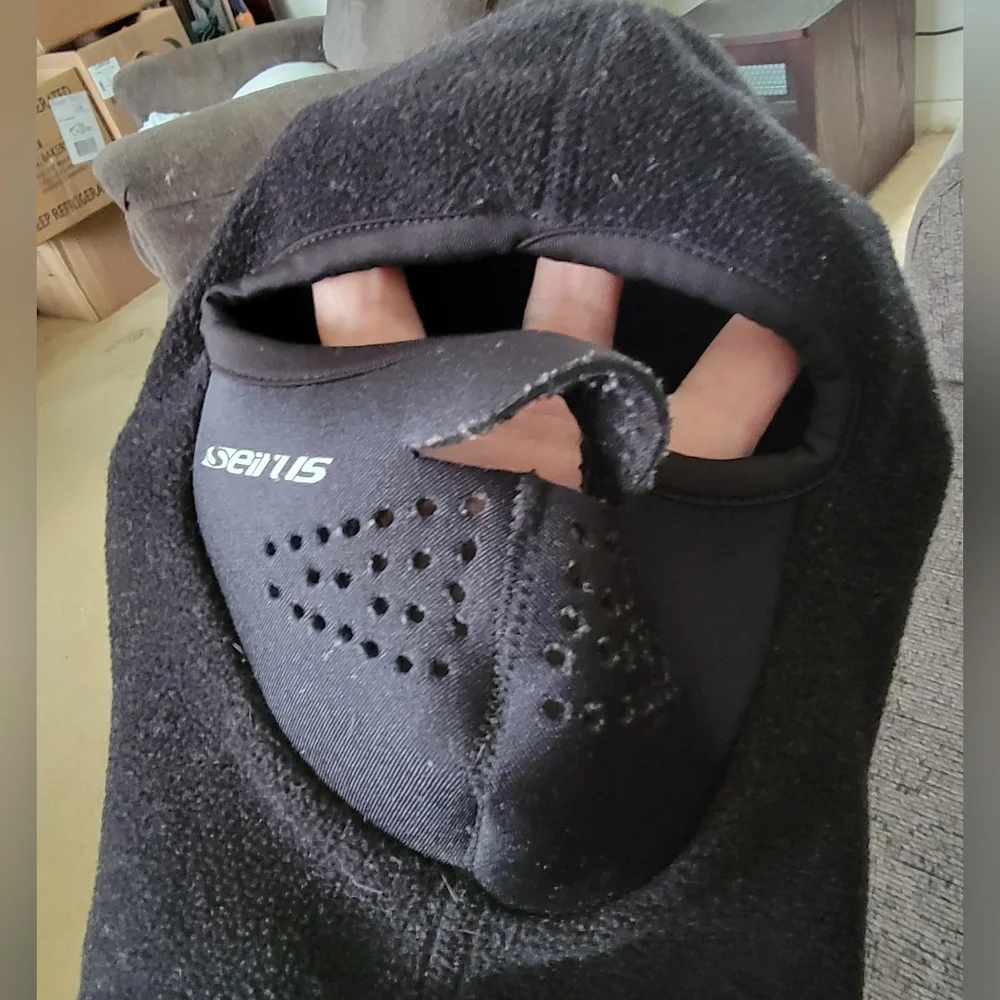 Youth winter/mud face mask, black, easy to breath and room for goggles.